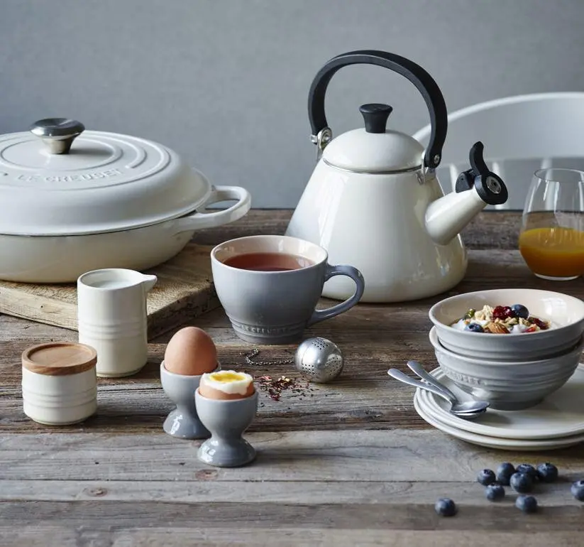 Le Creuset Suppenteller In Perlgrau – Bild 3